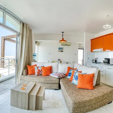 Joya Cyprus Mandarin Penthouse Lux Holiday home *